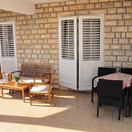 Guest House Stefica Хвар Экстерьер фото