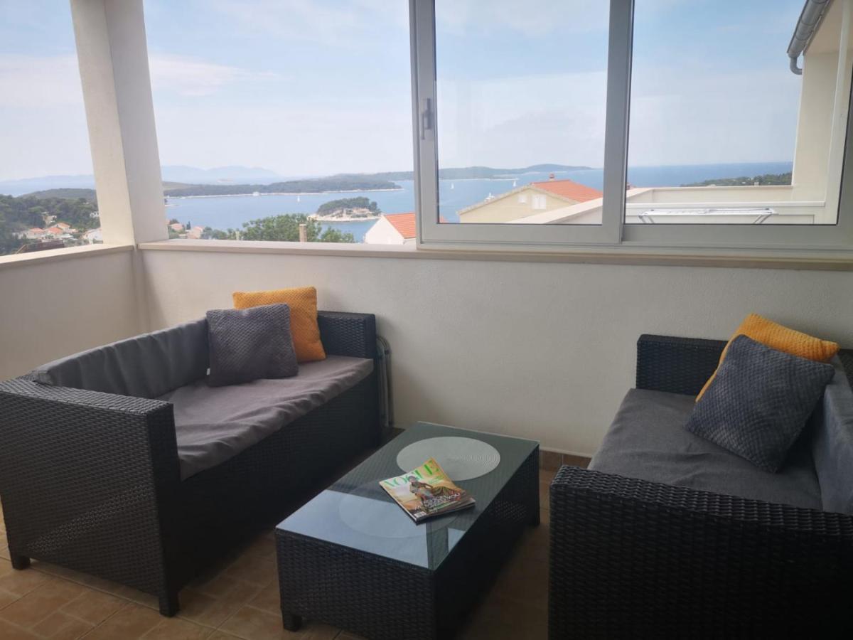 Guest House Stefica Хвар Экстерьер фото