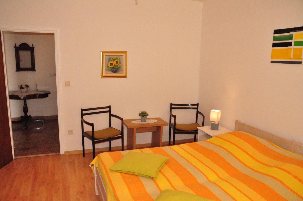 Guest House Stefica Хвар Экстерьер фото