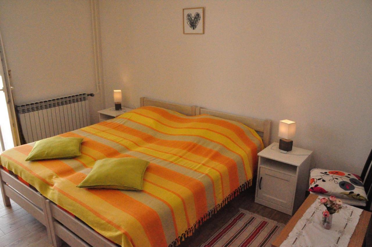 Guest House Stefica Хвар Экстерьер фото